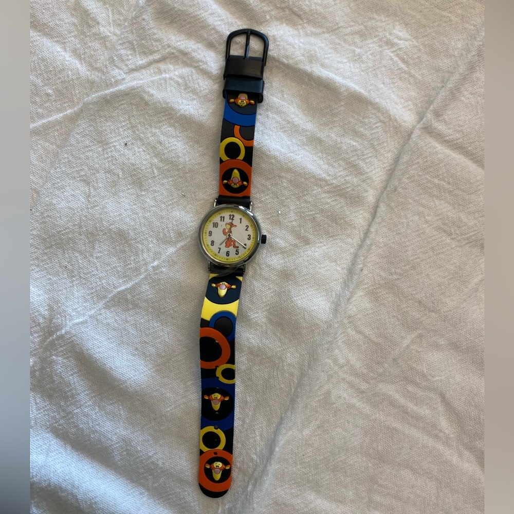 Vintage Tigger Disney Winnie a the Pooh Watch 1990’s MU0558